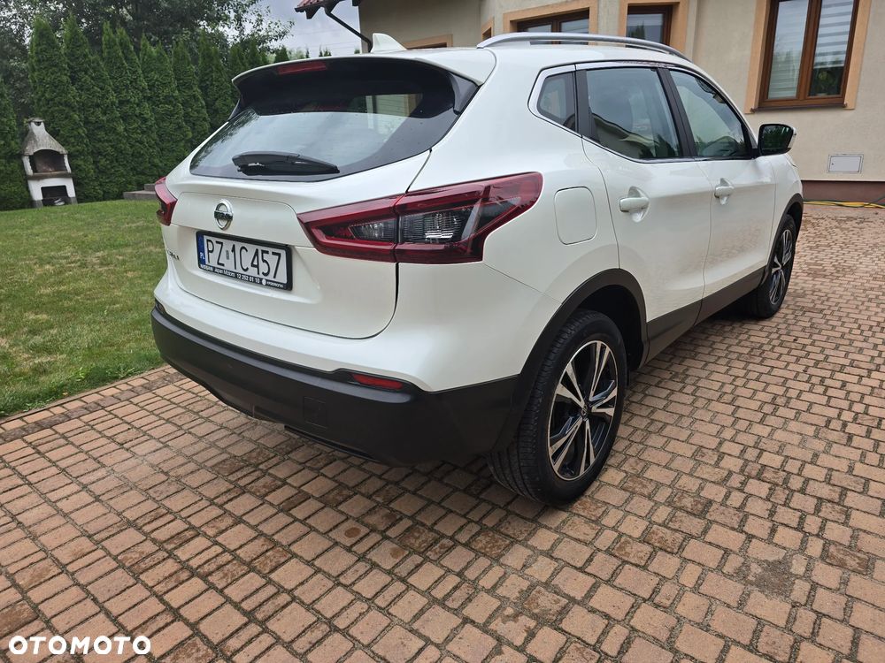 Nissan Qashqai 1.3 DIG-T N-Connecta DCT - 5