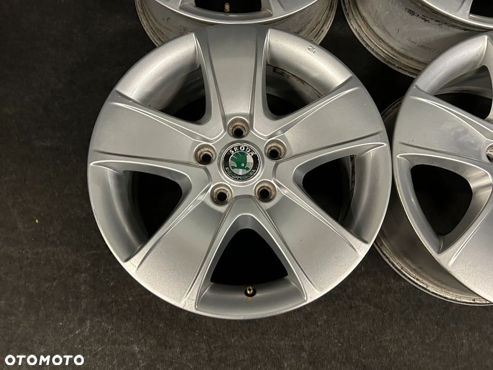 Alufelgi Skoda Octavia II, III 16 cali 5x112 4szt. Ładne! - 5