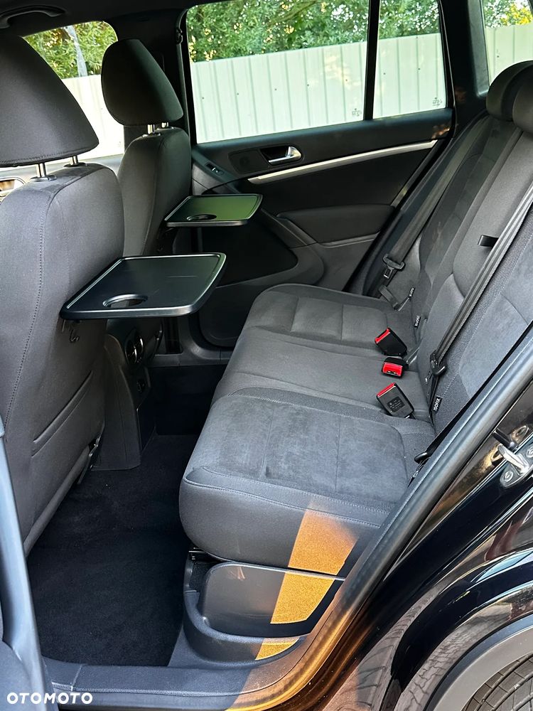 Volkswagen Tiguan - 8