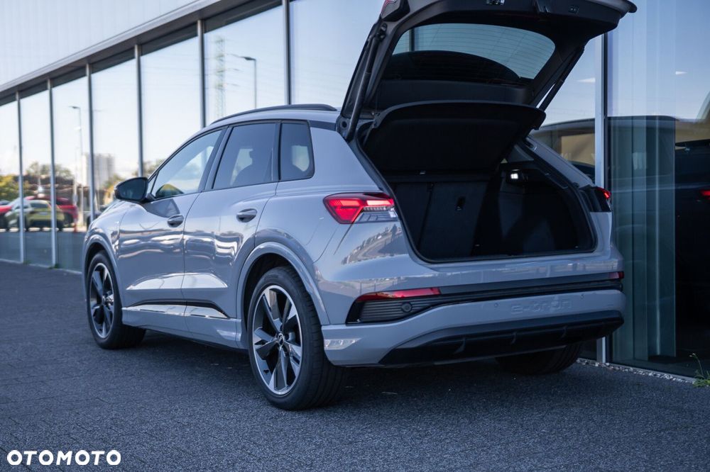 Audi Q4 e-tron 45 82kWh - 9