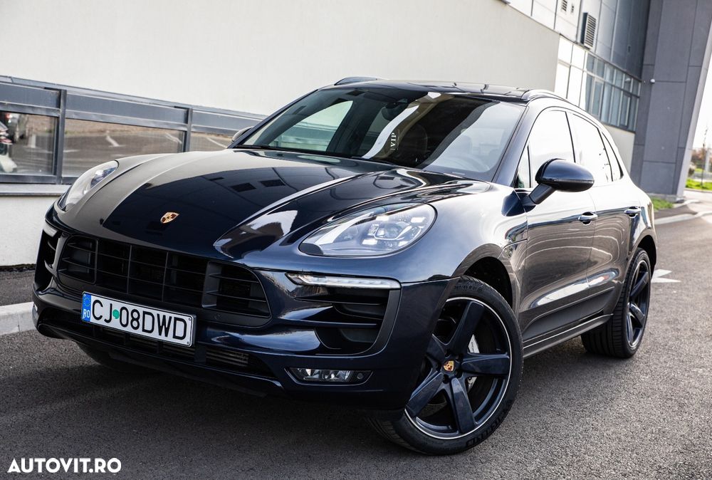 Porsche Macan - 2