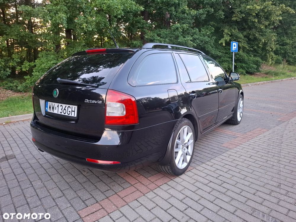 Skoda Octavia 2.0 TDI DPF Ambition DSG - 13