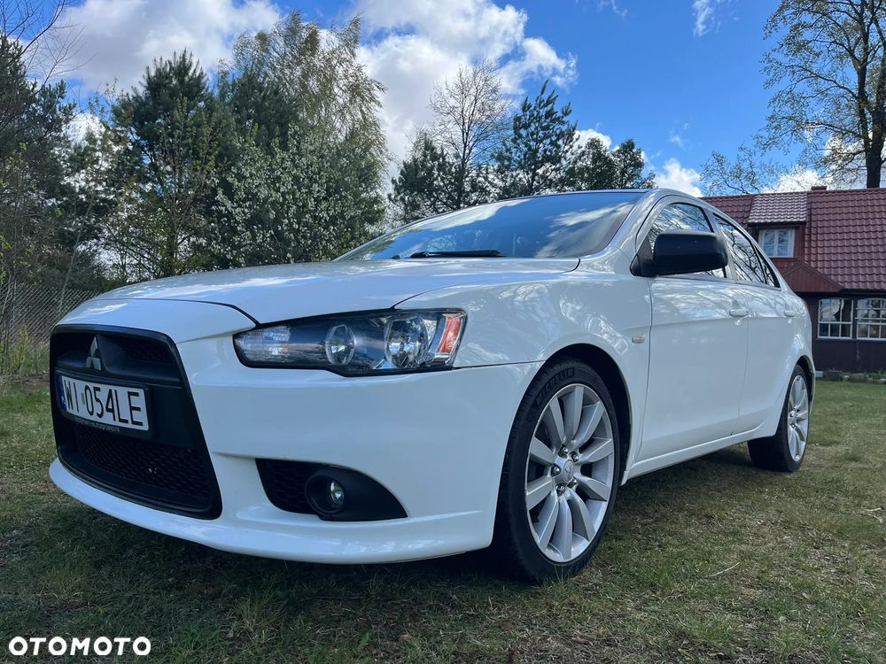 Mitsubishi Lancer - 1