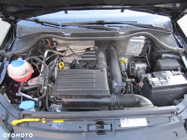 Volkswagen Polo 1.2 TSI Blue Motion Technology Allstar - 32
