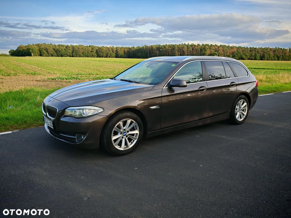 BMW Seria 5 520d Touring - 5