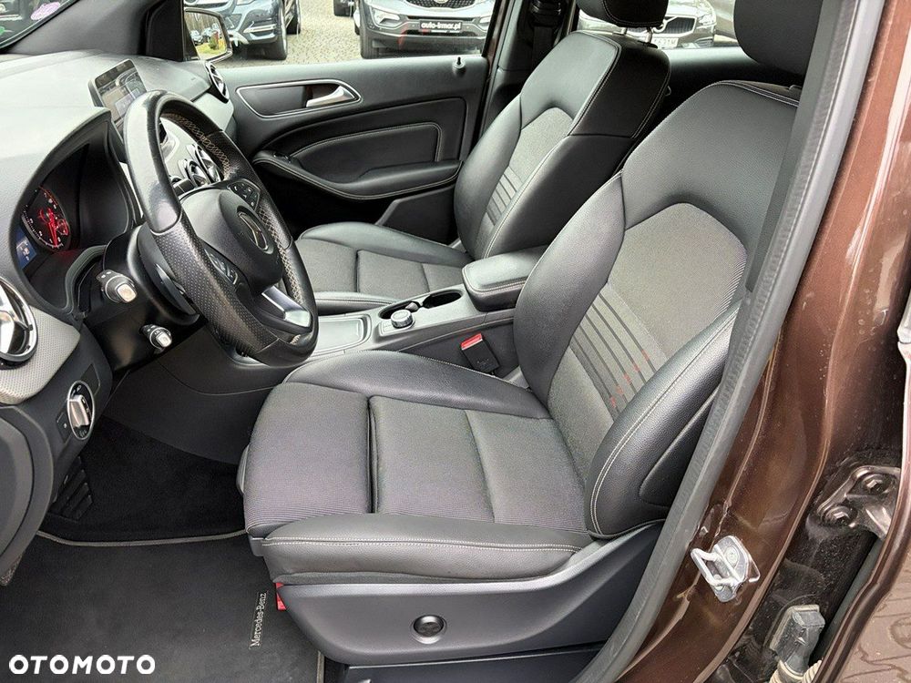 Mercedes-Benz Klasa B 250 - 11