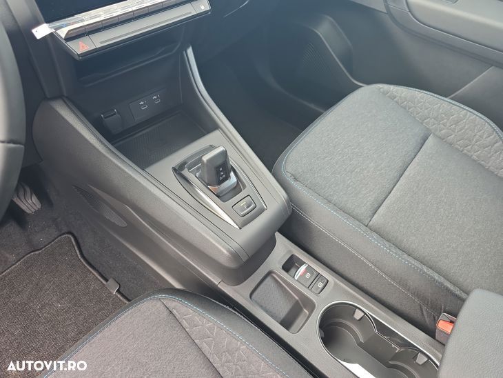 Mitsubishi ASX - 16