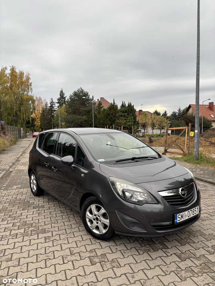 Opel Meriva - 1