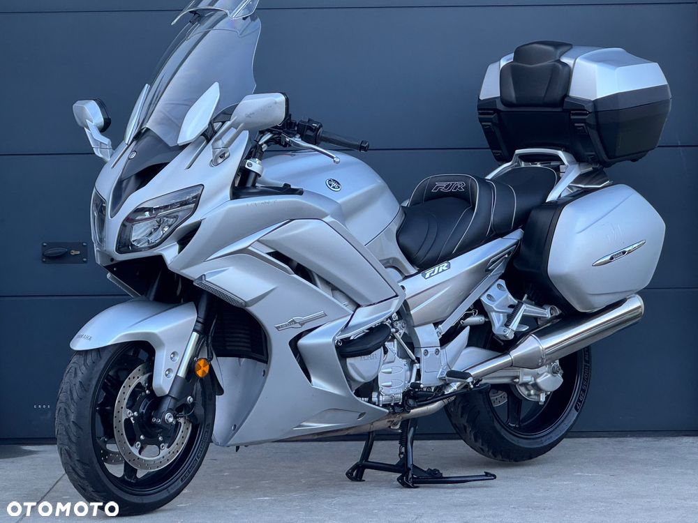 Yamaha FJR - 20