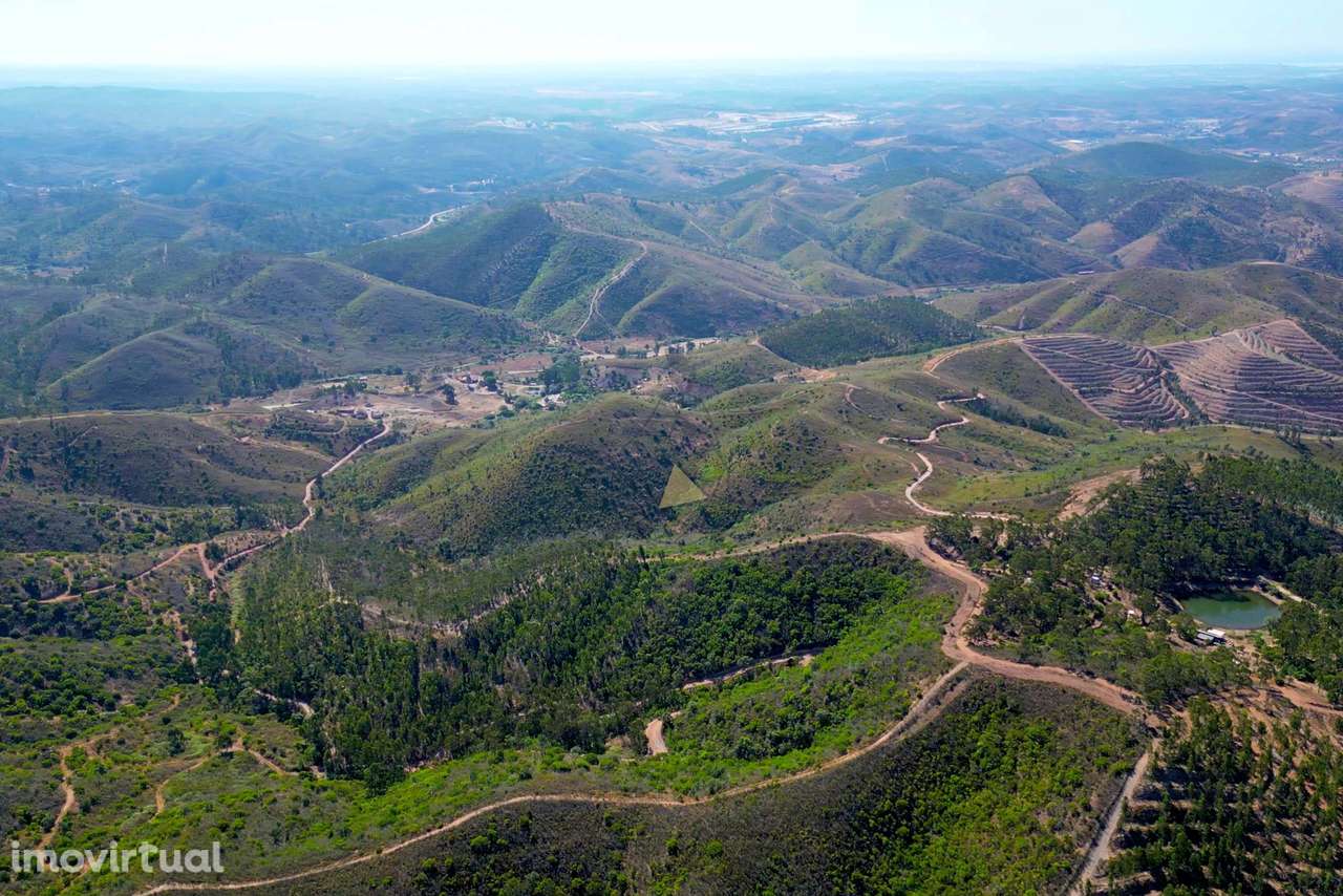 Terreno rustico oportunidade em Marmelete - Grande imagem: 3/17