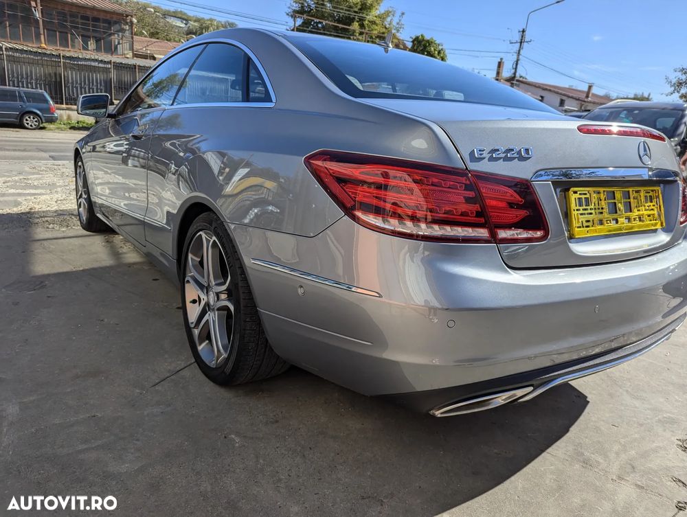 Mercedes-Benz E - 21