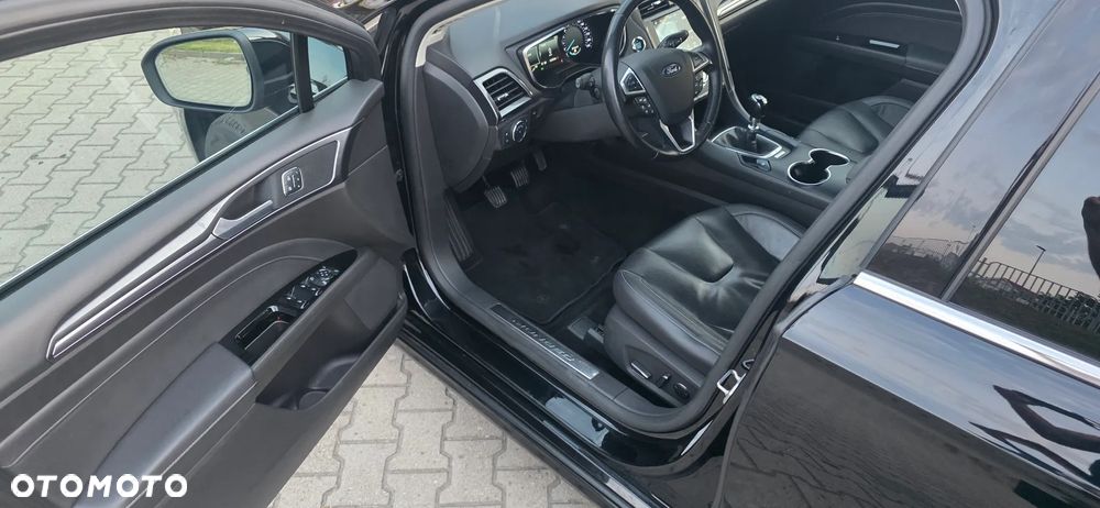 Ford Mondeo Turnier 2.0 EcoBlue Titanium - 18
