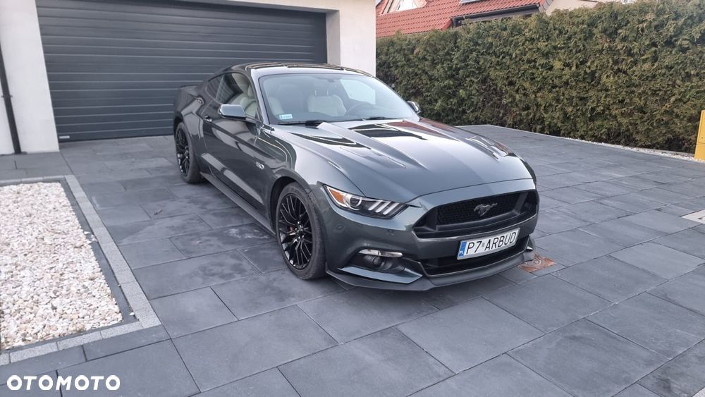 Ford Mustang 5.0 V8 GT - 1
