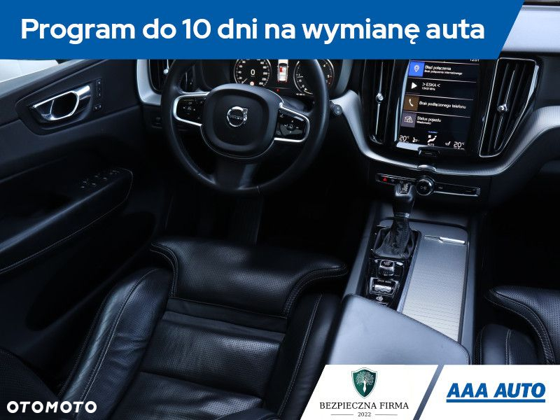 Volvo XC 60 - 8