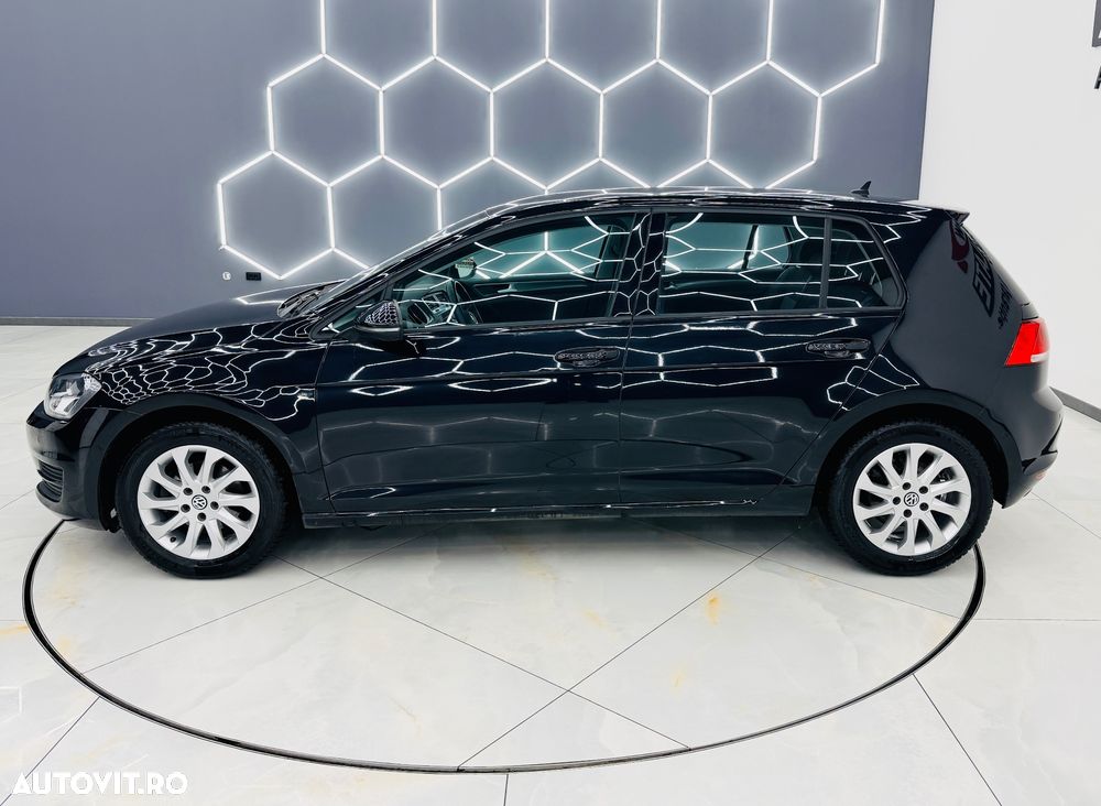 Volkswagen Golf 1.2 TSI BlueMotion Technology Trendline - 35