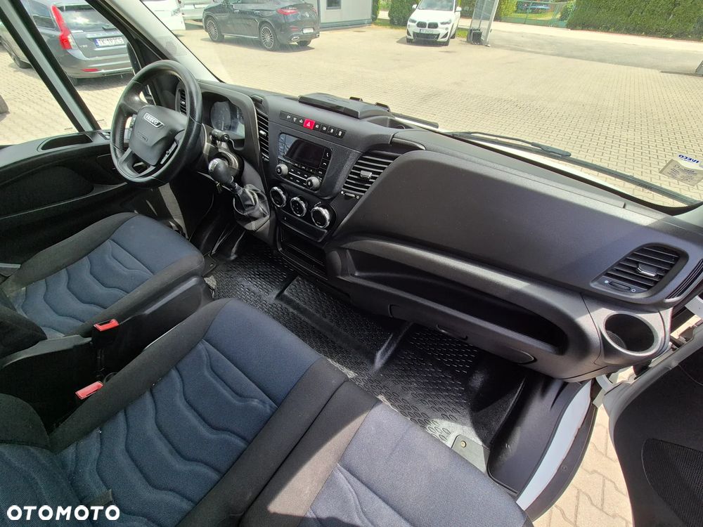 Iveco DAILY 35-140 / SPROWADZONY Z FRANCJI / TEMPOMAT - 17