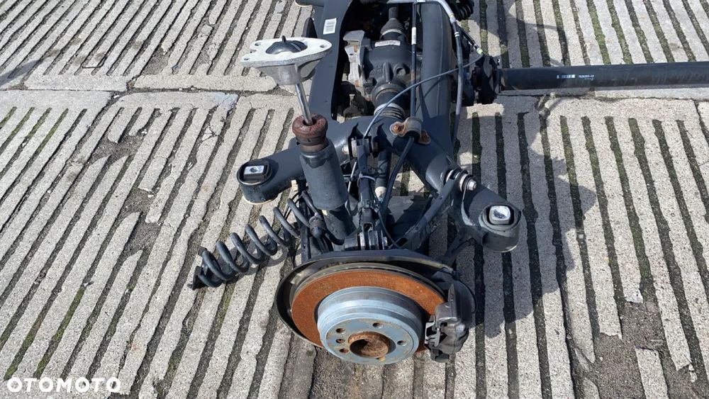 ZAWIESZENIE KOMPLETNE PRAWA STRONA Z WAHACZAMI BMW F32 F36 - 1