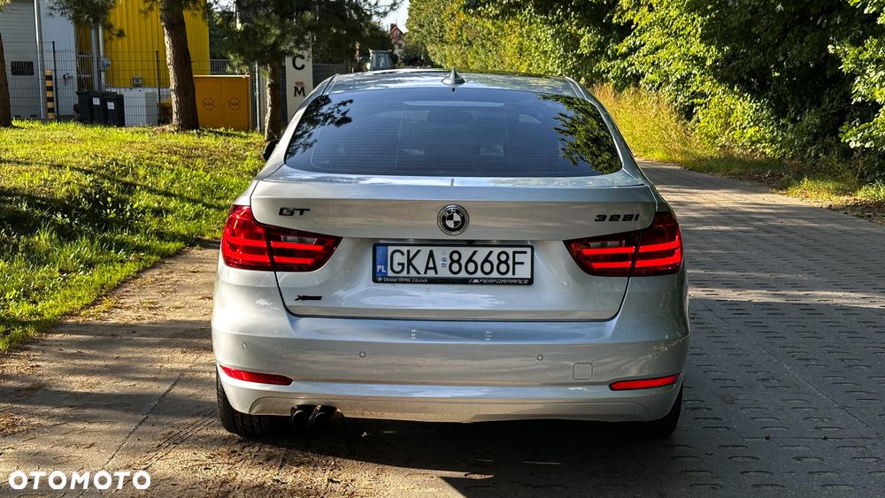 BMW 3GT 328i xDrive Luxury Line - 6