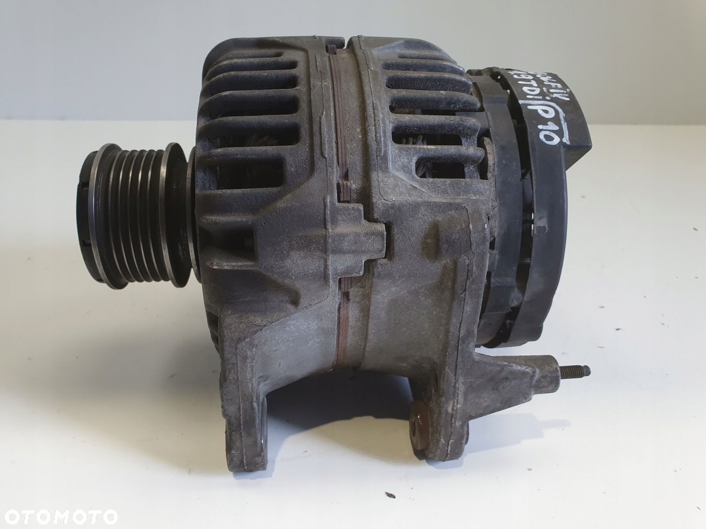 Audi A3 8L Golf IV 1.9 TDI ALTERNATOR 0123515021 038903023L 90A - 5