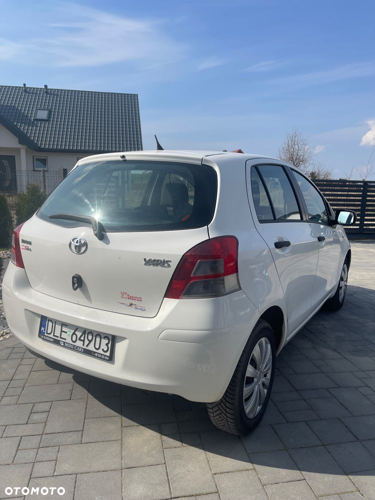 Toyota Yaris 1.0 VVT-i Style - 4