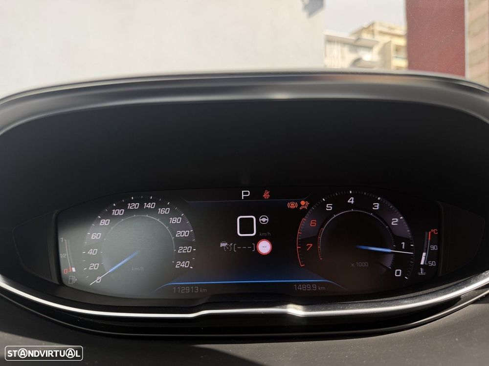 Peugeot 5008 1.2 PureTech Allure Pack EAT8 - 40