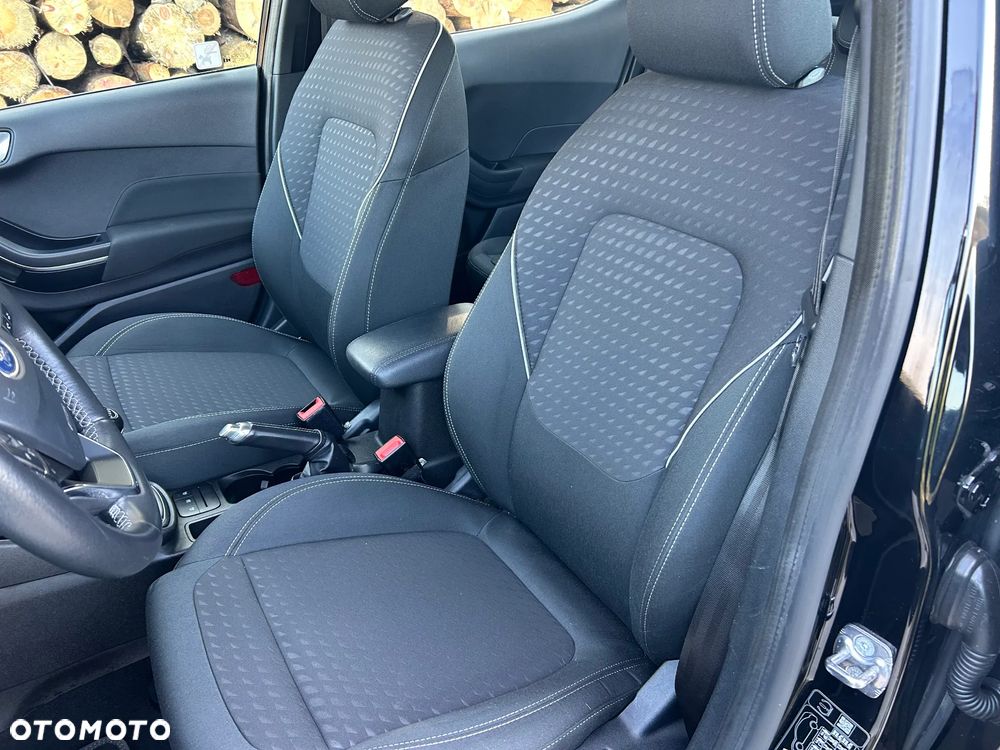 Ford Fiesta 1.0 EcoBoost S&S TITANIUM - 7