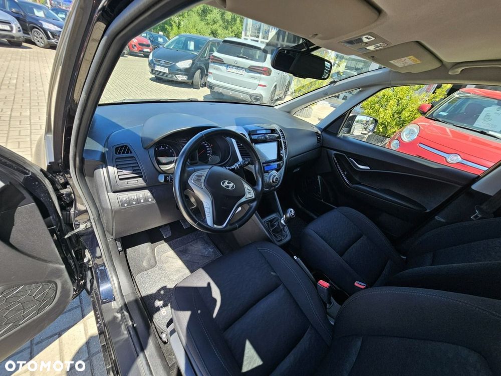 Hyundai ix20 1.4 BlueDrive Comfort - 33