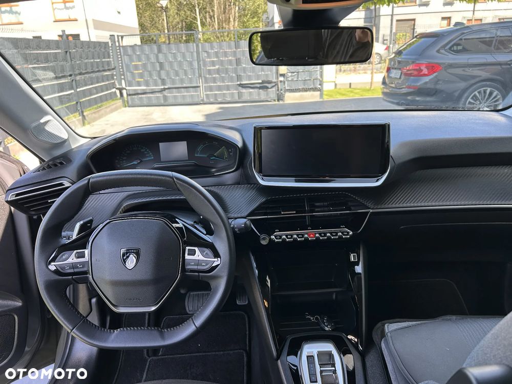 Peugeot 208 1.2 mHEV Business e-DCS6 - 8