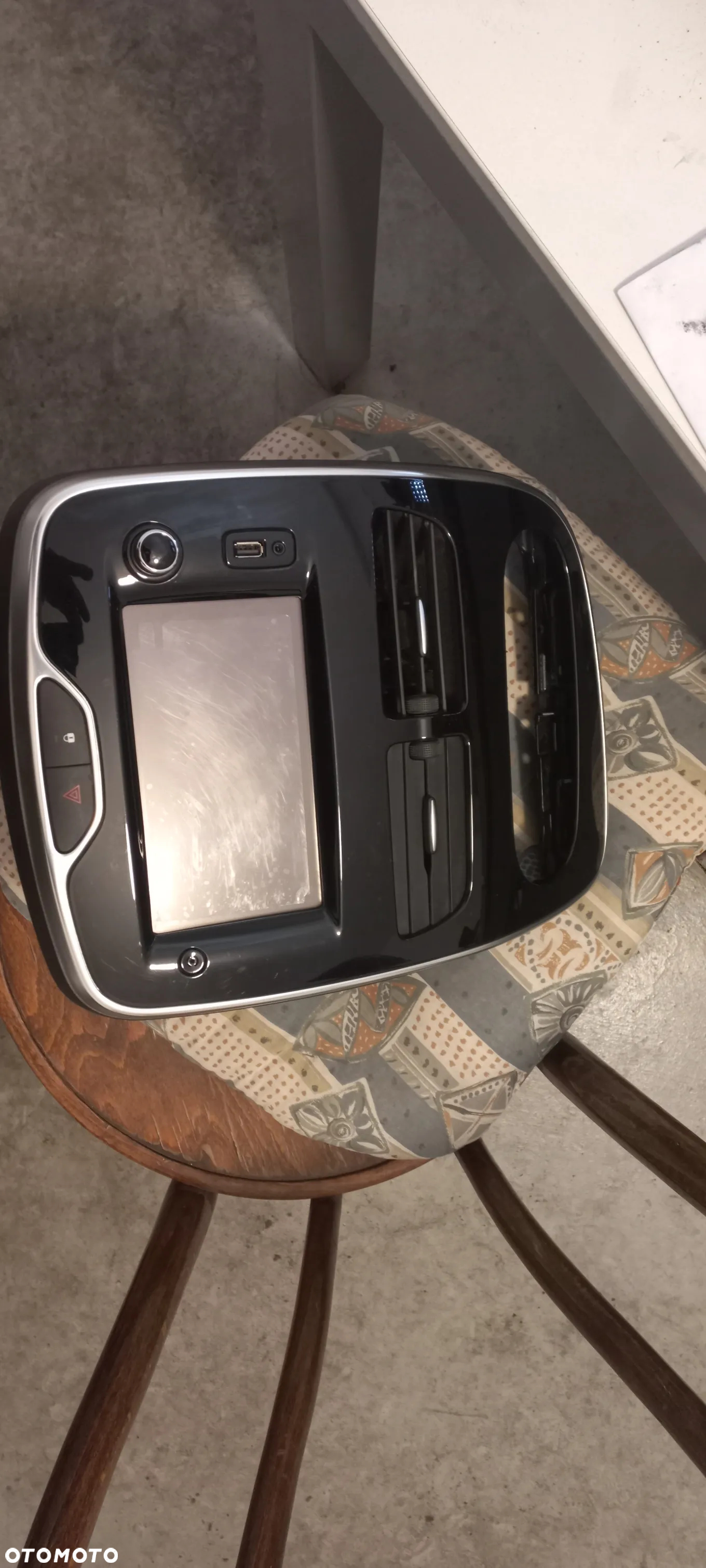 Radio clio IV 281150063R - 5