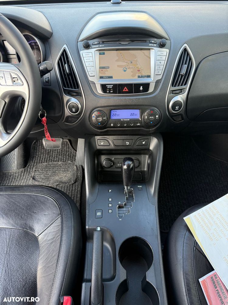 Hyundai ix35 2.0 CRDI 4WD Automatik Style - 27