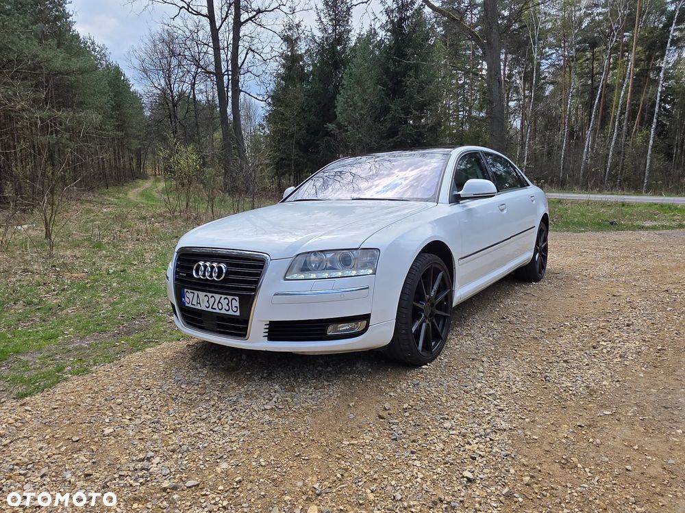 Audi A8 3.0 TDI DPF quattro Langversion - 2