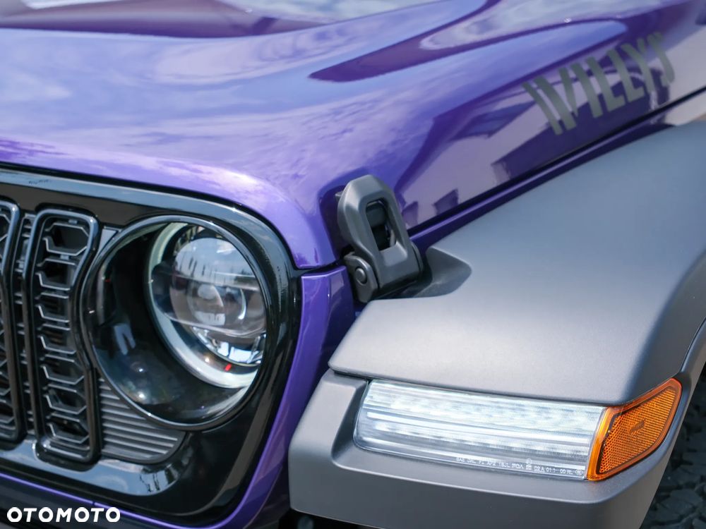 Jeep Wrangler - 9