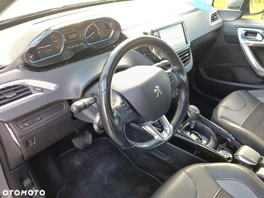 Peugeot 2008 PureTech 110 Stop&Start EAT6 Allure - 13