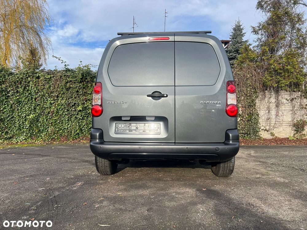 Peugeot Partner - 8
