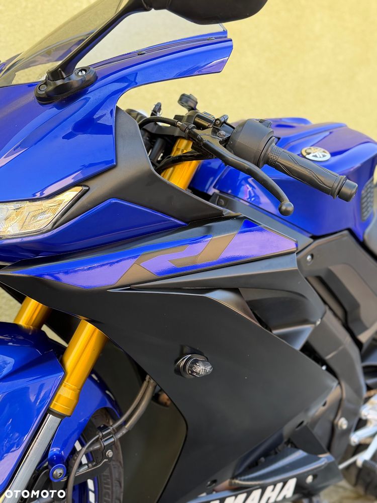 Yamaha YZF - 30