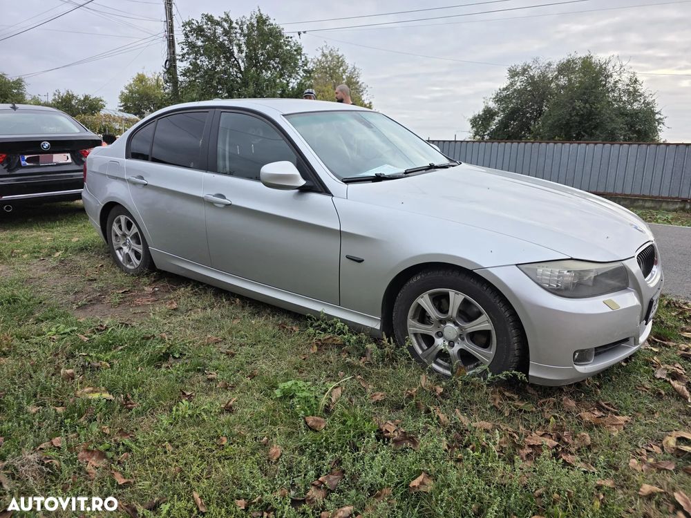 BMW Seria 3 318i - 6