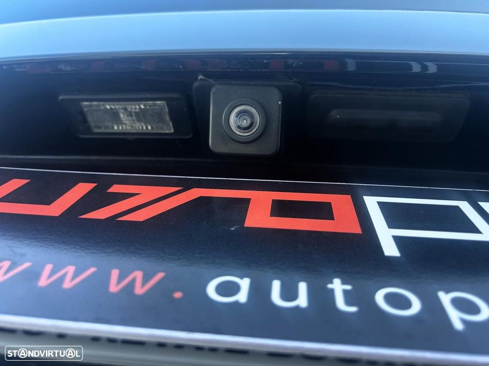 Peugeot 3008 1.5 BlueHDi Allure EAT8 - 31