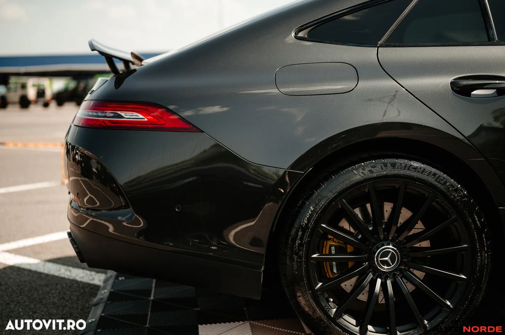 Mercedes-Benz AMG - 13