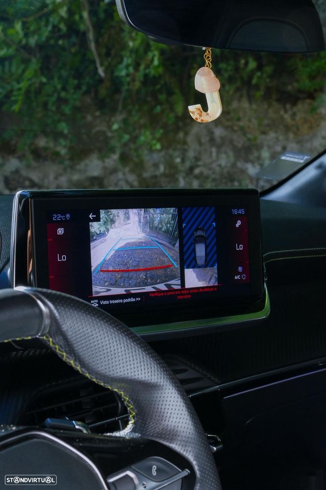 Peugeot 208 1.2 PureTech GT Line EAT8 - 8