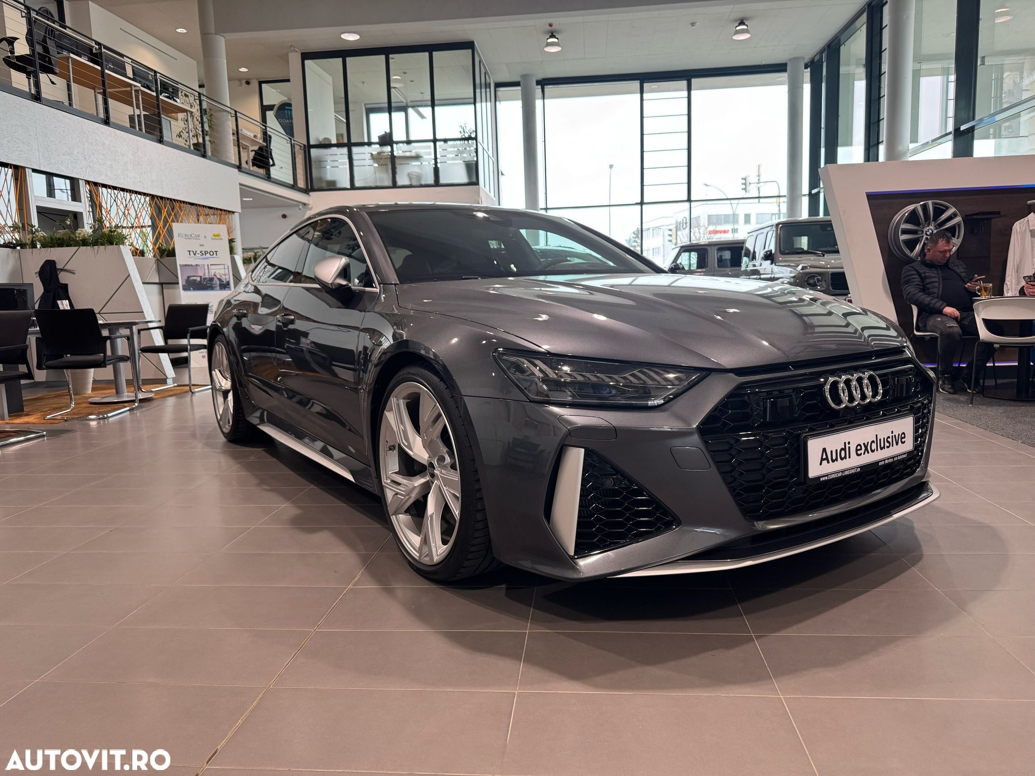 Audi RS7 4.0 TFSI quattro Tiptronic - 3