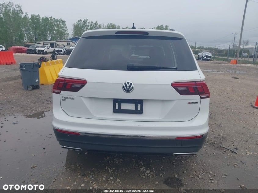 Volkswagen Tiguan - 3