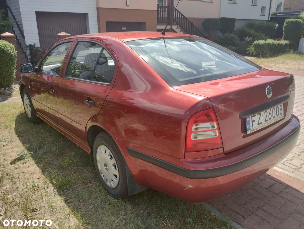 Skoda Octavia 1.6 Classic - 6