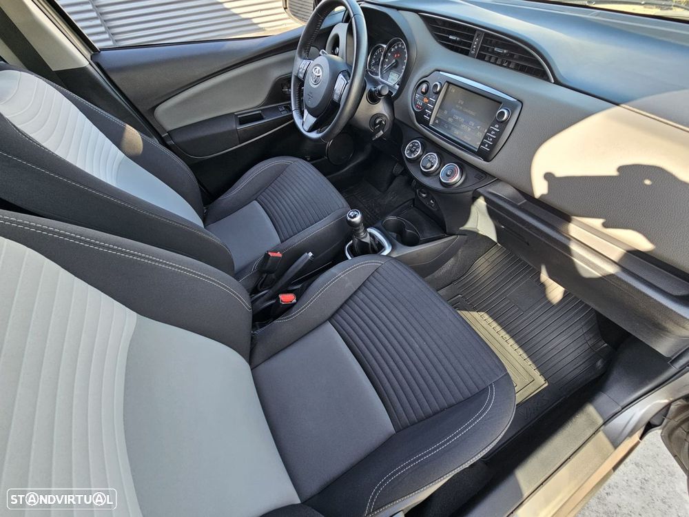 Toyota Yaris 1.0 VVT-i Comfort Plus - 27