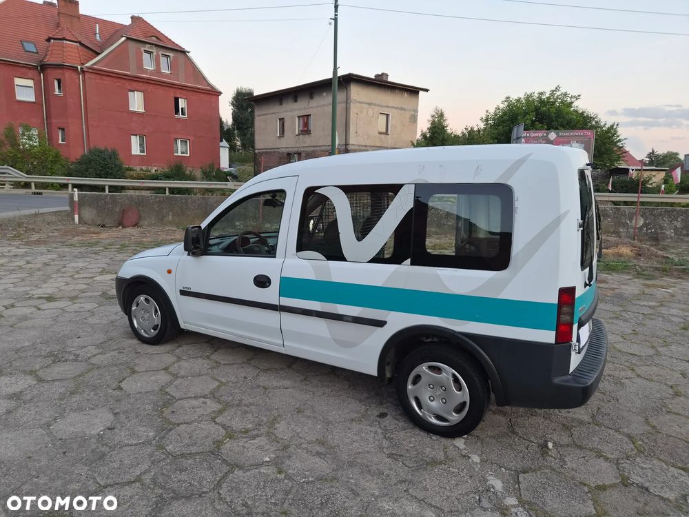 Opel Combo Tour N-Joy - 12