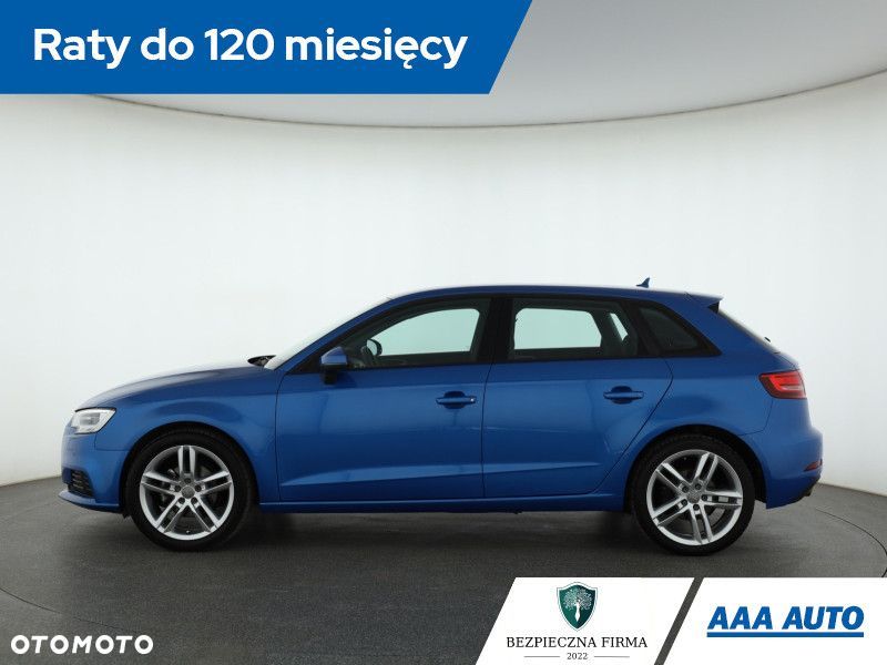 Audi A3 Sportback - 4