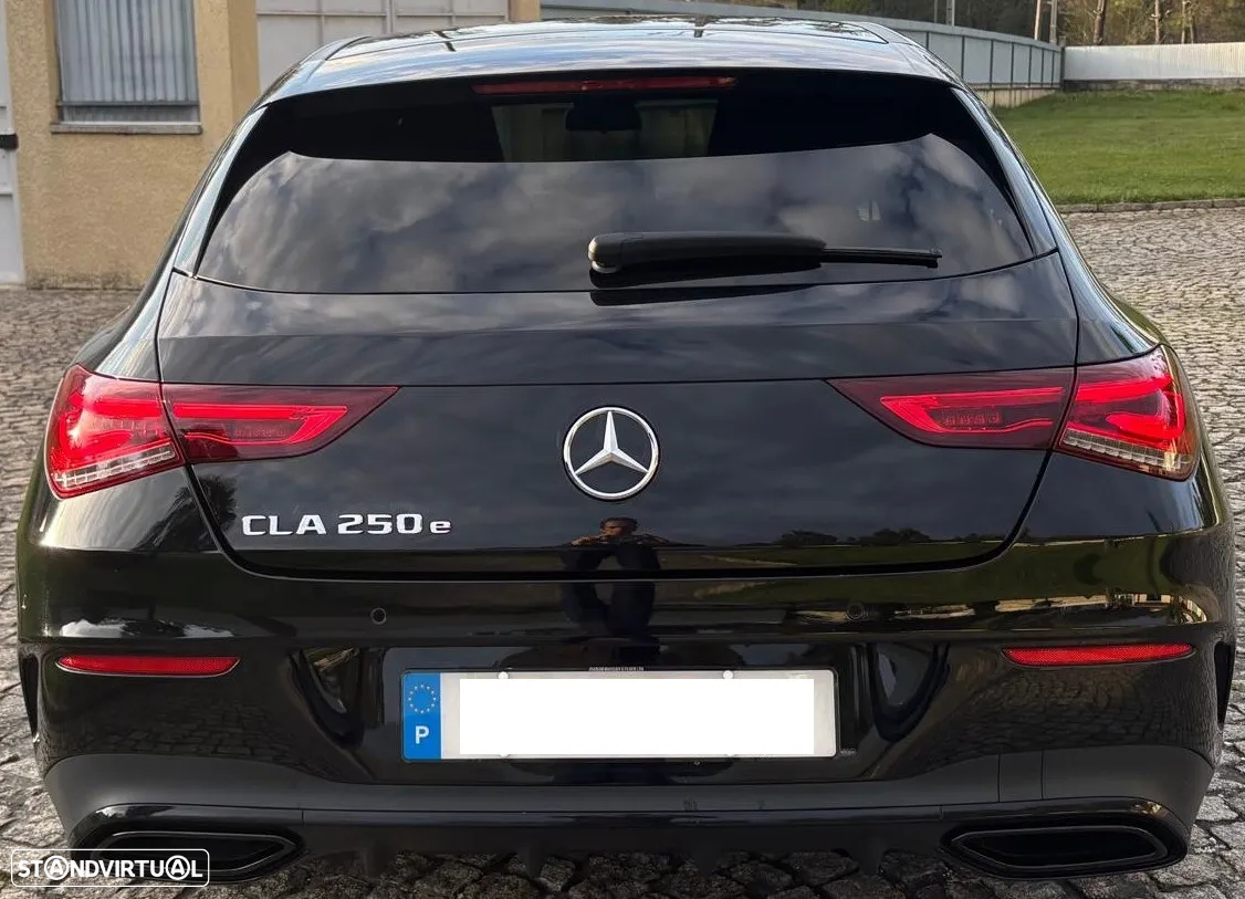 Mercedes-Benz CLA 250 e Shooting Brake AMG Line - 6