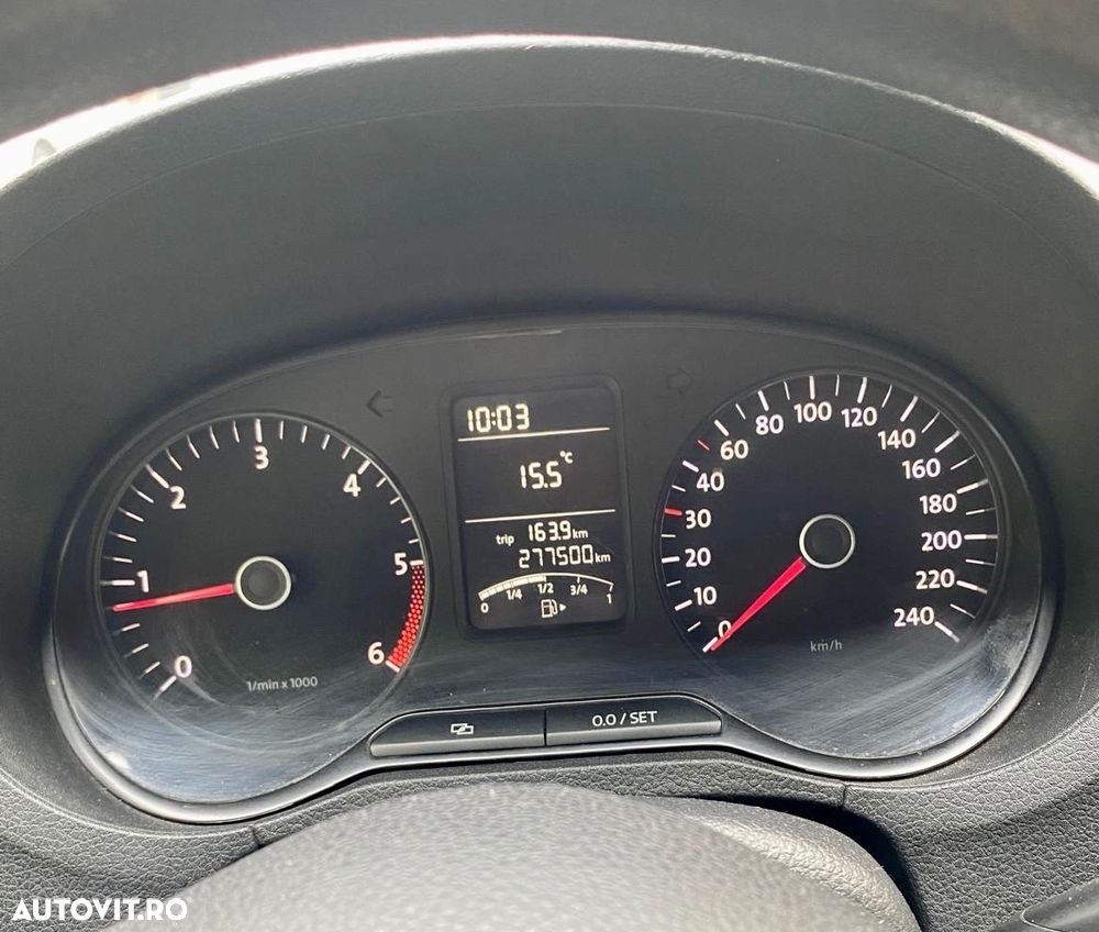 Volkswagen Polo - 10