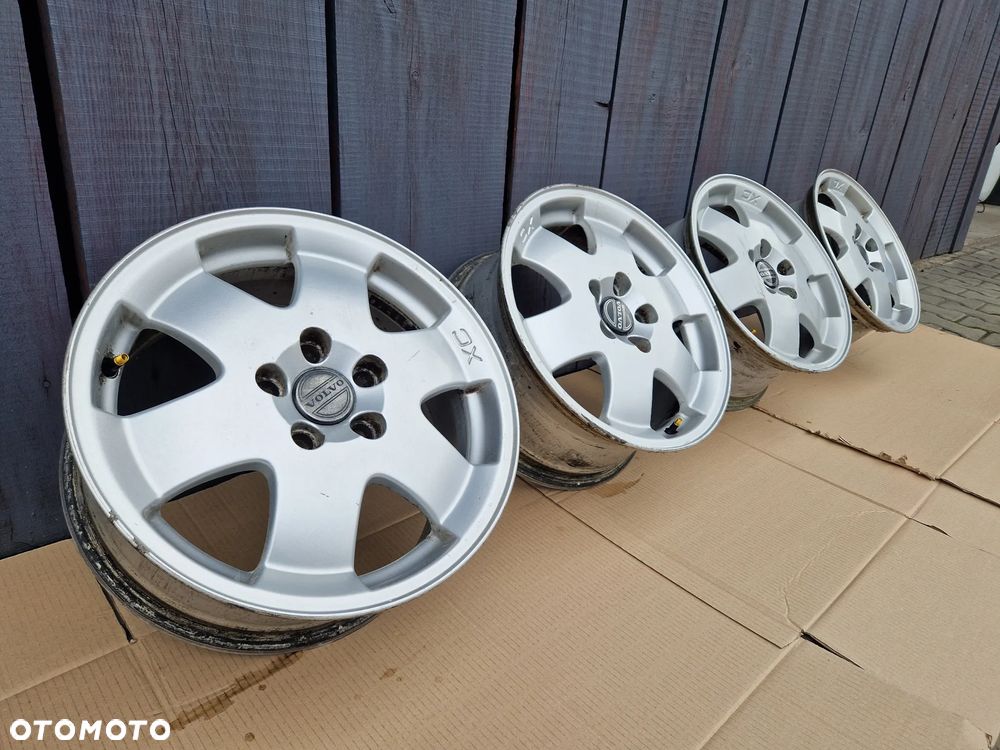 FELGI VOLVO XC70I 00-07 16" 7J ET49 - 2