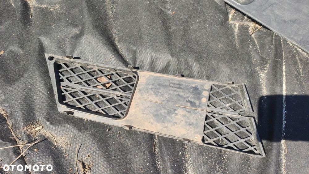 WS KRATKA ZDERZAKA LEWA LEWY PRZÓD BMW 5 E60 E61 - 2