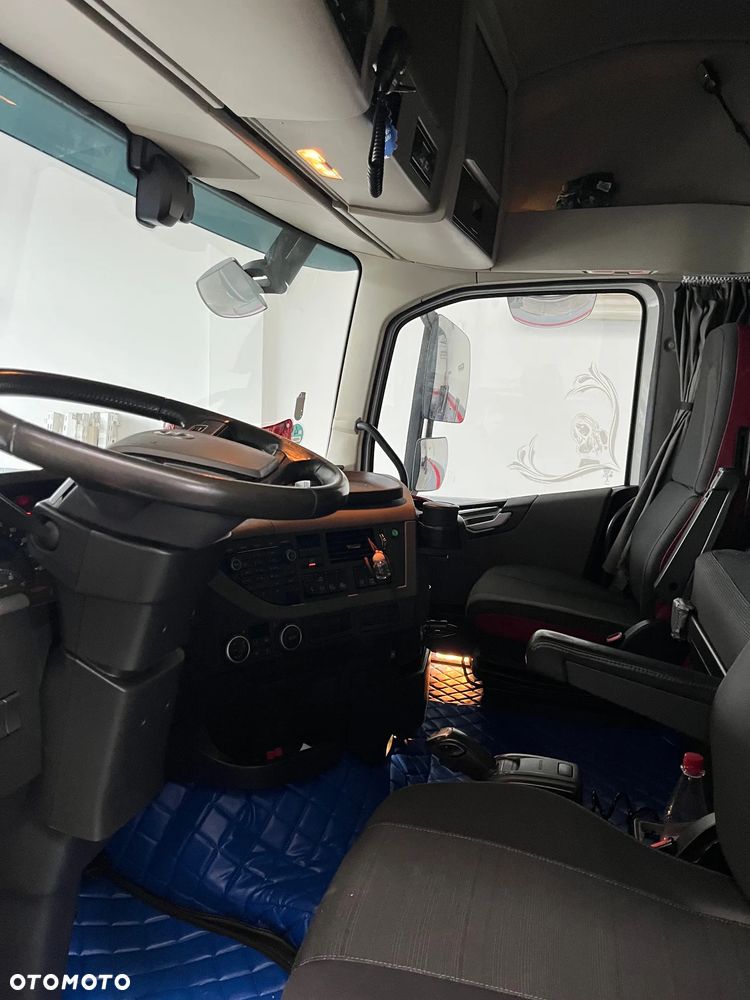 Volvo FH - 5